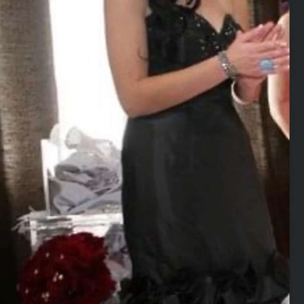 Black Beautiful Jovani mermaid gown - Picture 15 of 15